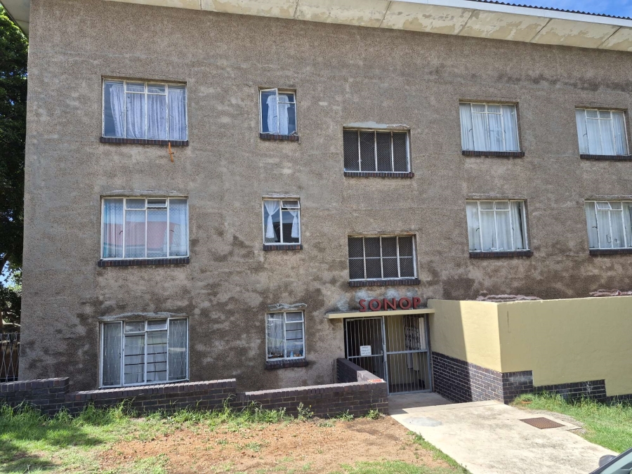 1 Bedroom Property for Sale in North End Lake Eastern Cape